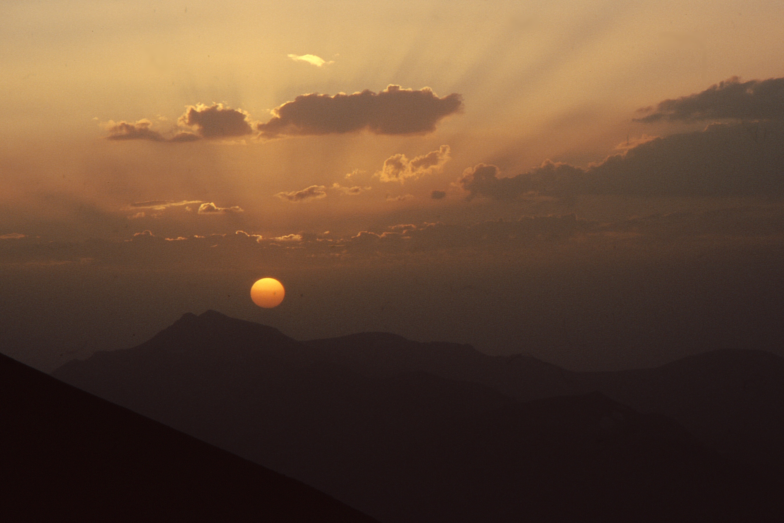 Damavand_sunrise